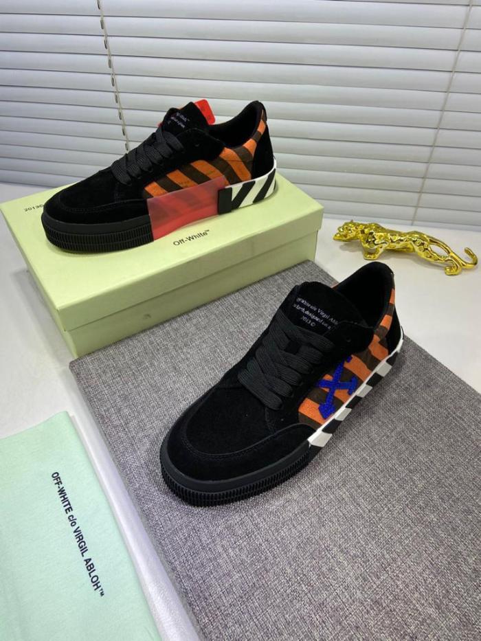 Off-White Low Vulc Black Orange