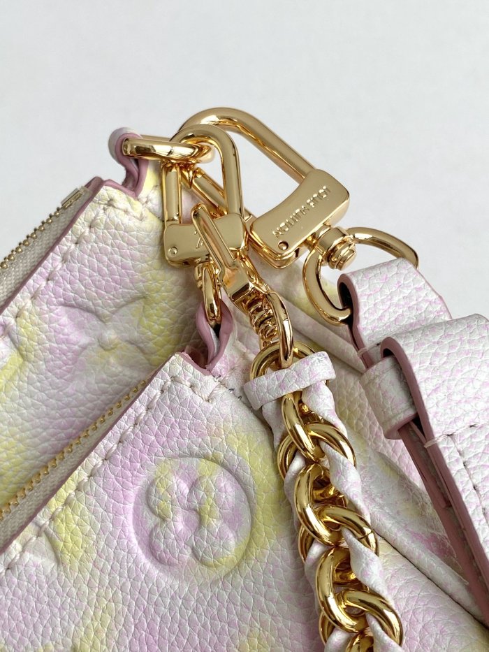 Handbag Louis Vuitton M46093 size 24 x 13.5 x 4 cm