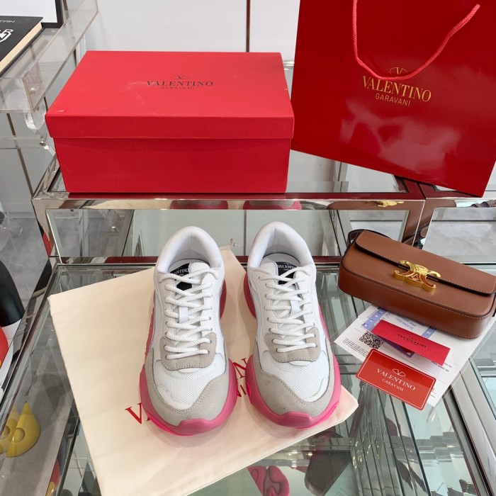 VALENTINO GARAVANI Bubbleback Sneaker 3