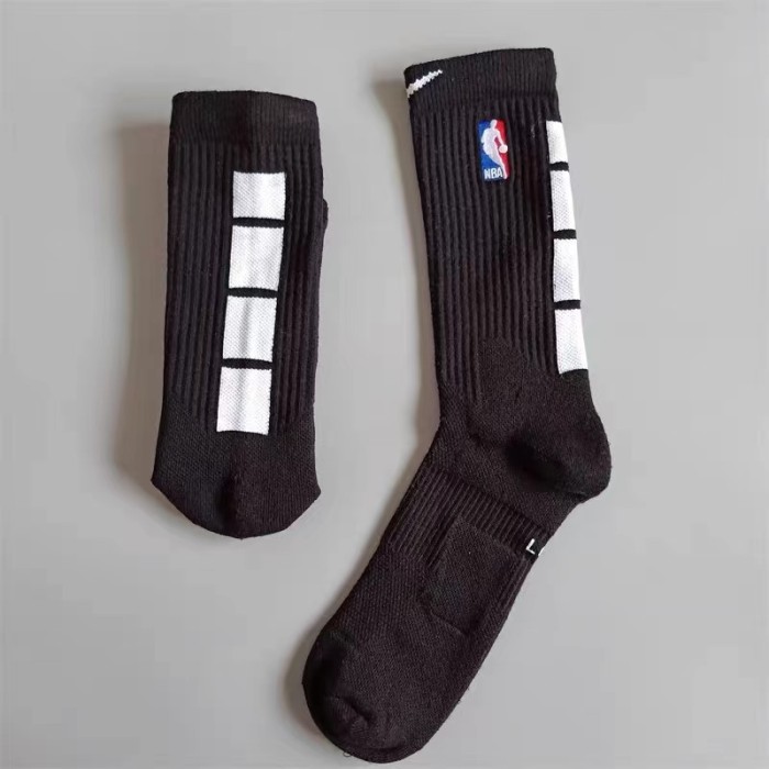 Basketball sock