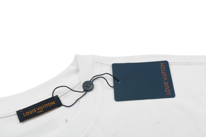 Clothes Louis Vuitton 159