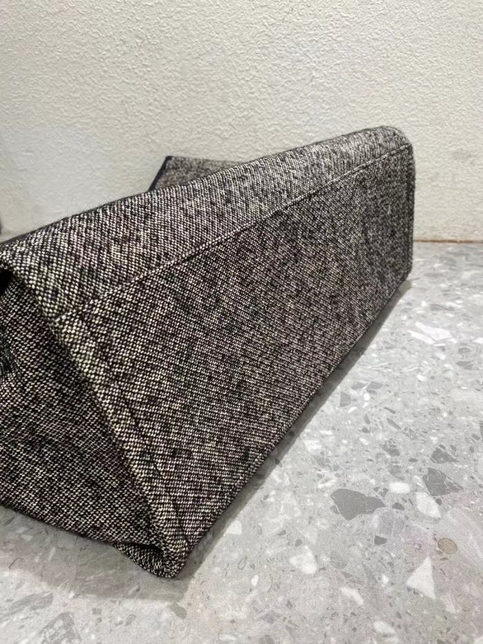 Handbag Chanel 𝐀𝐒𝟔𝟔𝟗𝟒𝟏 size 𝟑𝟗/𝟐𝟎/𝟐𝟗 𝐂𝐌