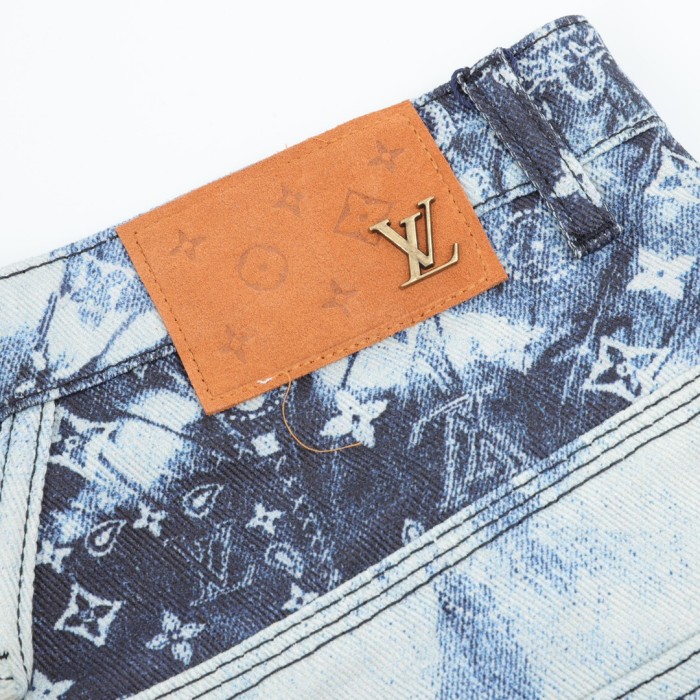 Clothes Louis Vuitton 350