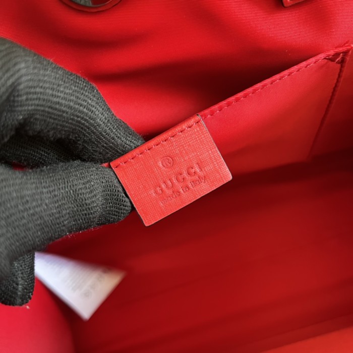 Handbag Gucci 612992 size 28*25*11 cm