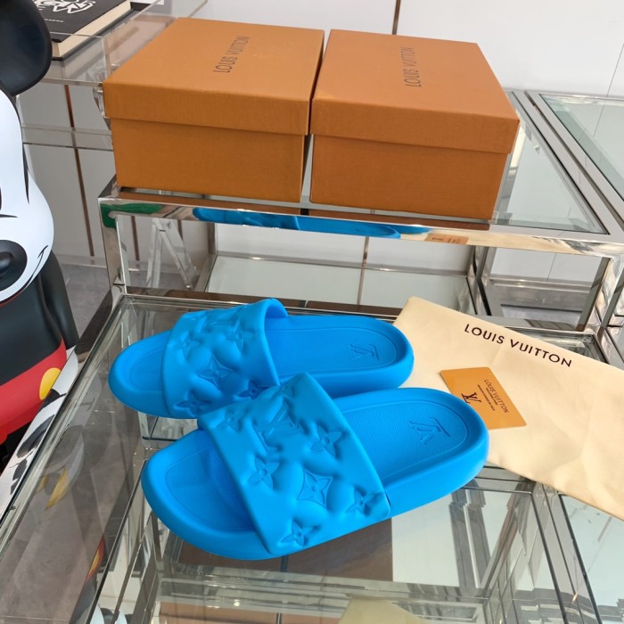 Louis Vuitton shoes WOMEN 2