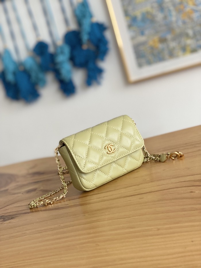 Handbag Chanel 81228 size 12.5 cm