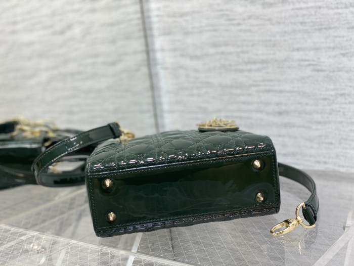 Handbag Dior size 20 cm