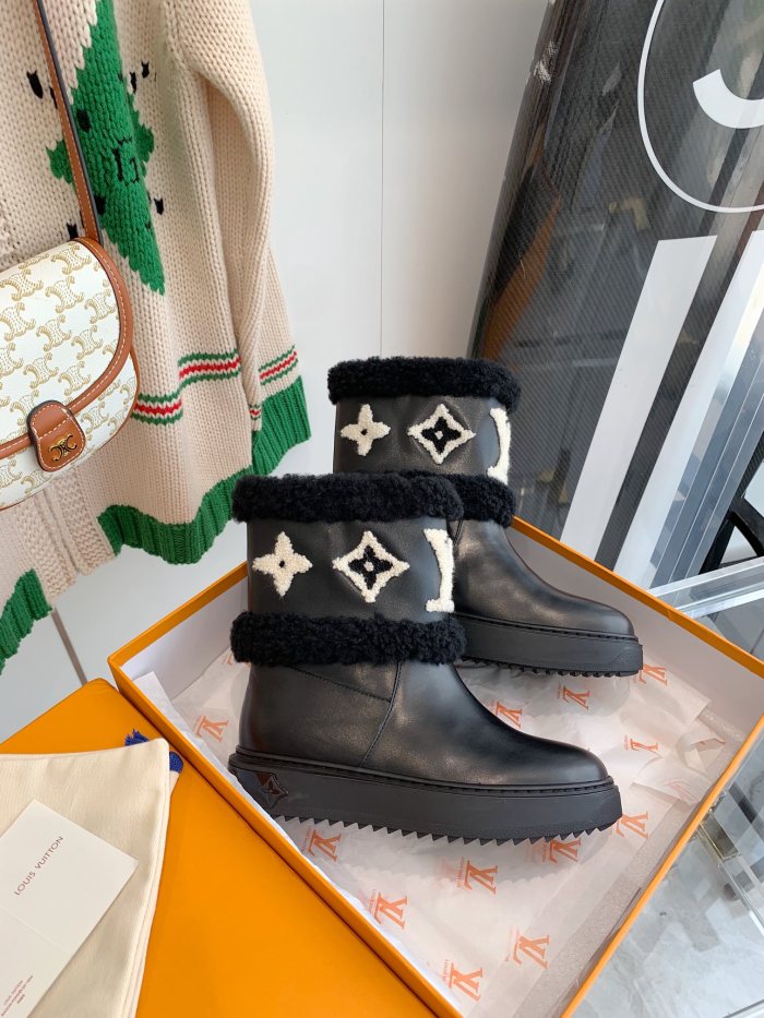 Louis Vuitton SNOWDROP FLAT ANKLE BOOTS WOMEN 13