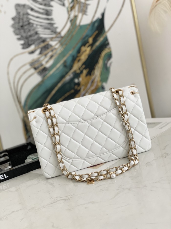 Handbag Chanel 112 size 25.5*16.7.6 cm
