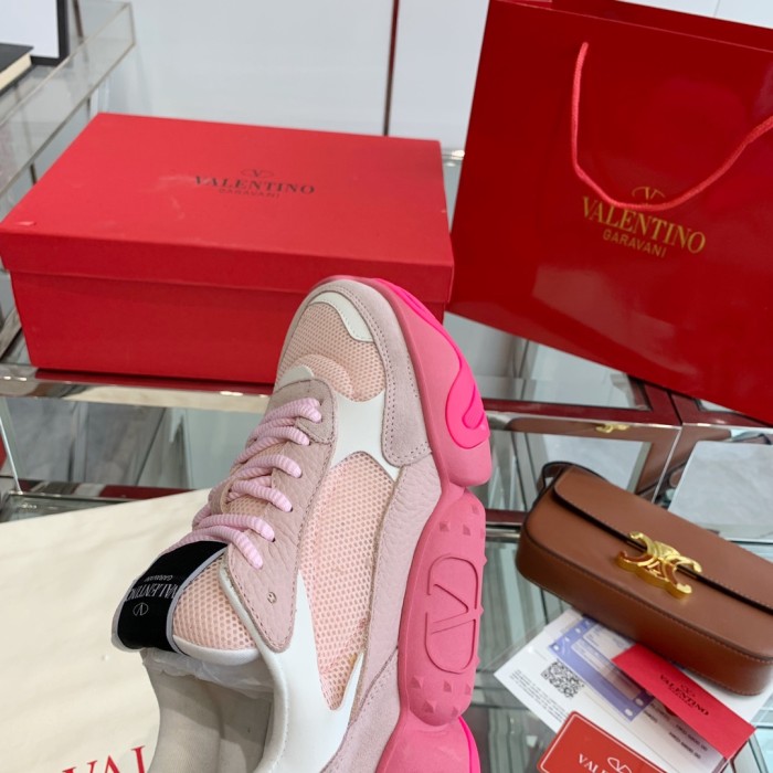 VALENTINO GARAVANI Bubbleback Sneaker 3