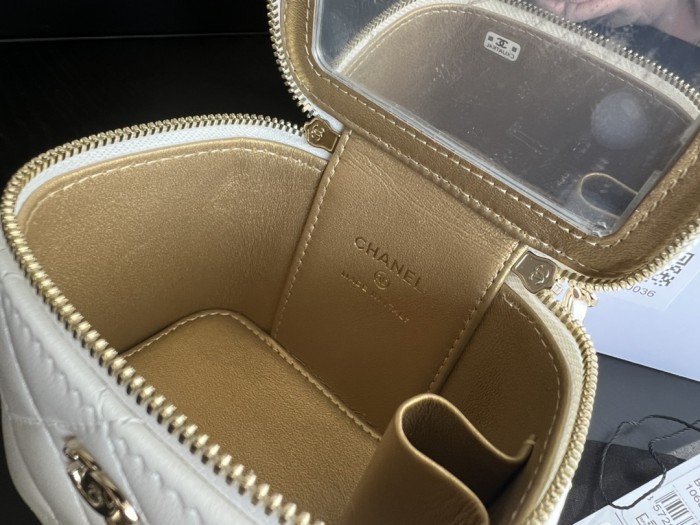 Handbag Chanel A1447 size 8.5cmx11cmx7 cm