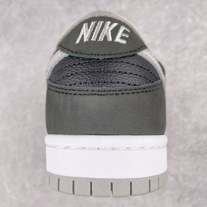 Nike Dunk SB Low J-Pack Shadow