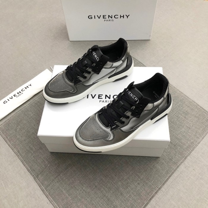 Givenchy Wing Sneakers 4