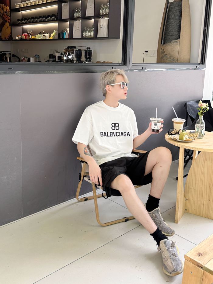 Clothes Balenciaga 224