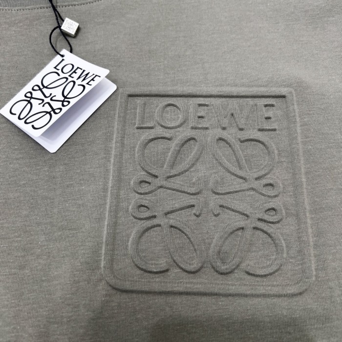 Clothes LOEWE 32
