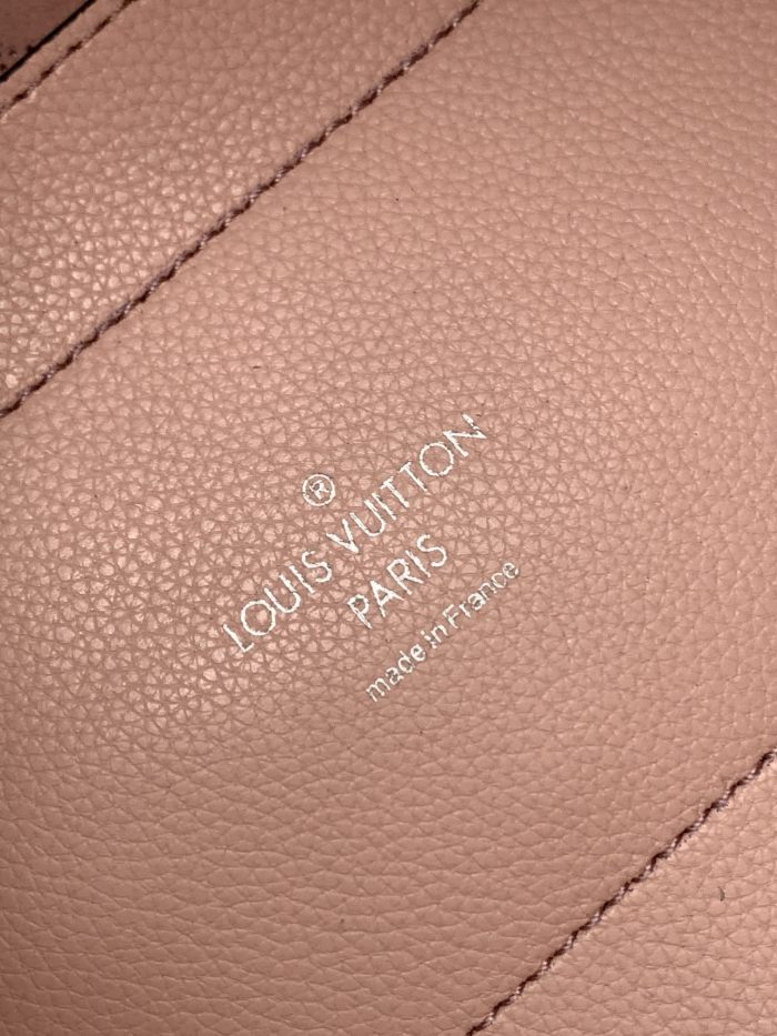 Handbag Louis Vuitton M54353 size 23 x 21 x 13 cm