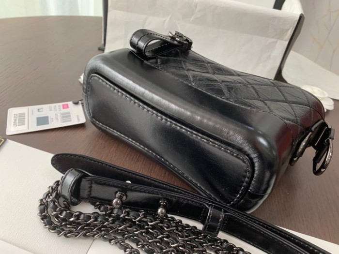 Handbag Chanel size 28 cm