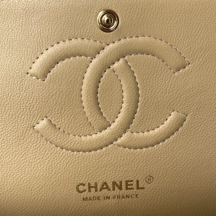Handbag Chanel A01112 Size 15.5x25.5x6.5 cm