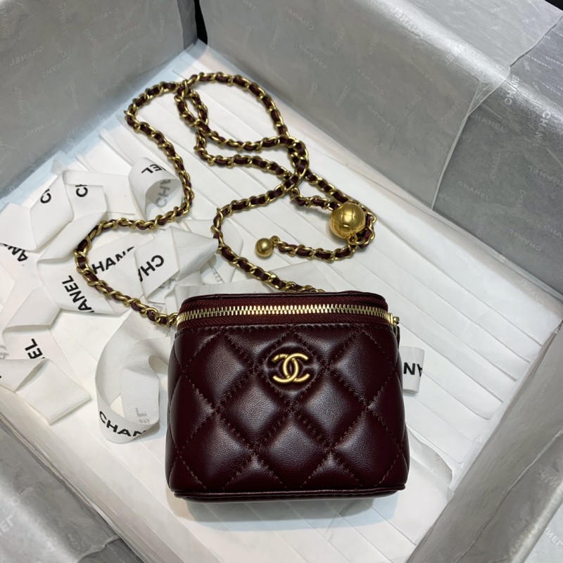 Handbag Chanel 81136 size 10.5 8.5 7 cm