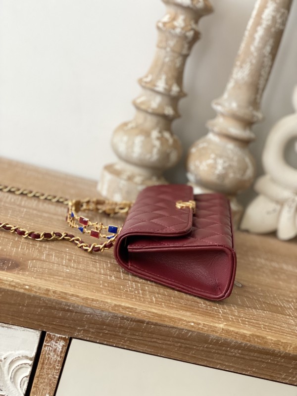 Handbag Chanel AP81214 size 10*18*4.5 cm