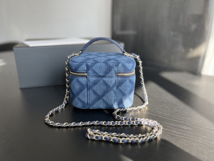 Handbag Chanel AS3171 size 15cmx12cm×11.5 cm