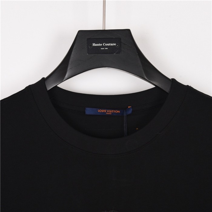 Clothes Louis Vuitton 325