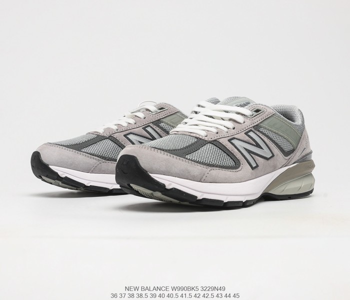 New Balance 990v5 Grey
