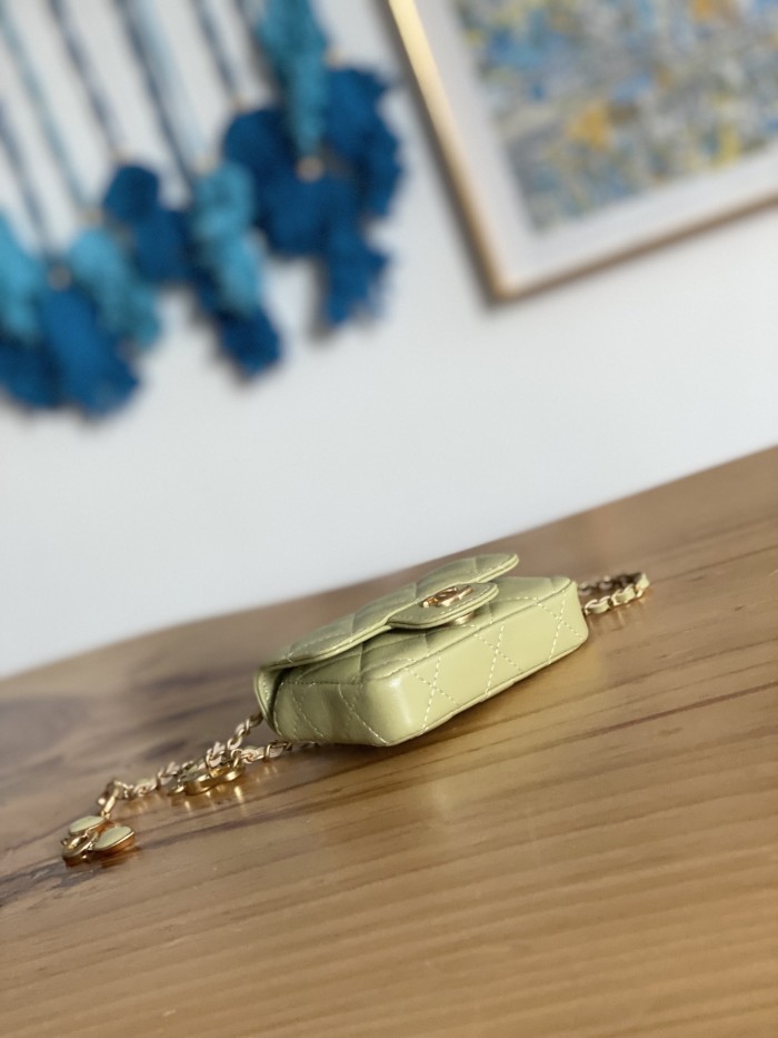 Handbag Chanel 81227 size 11 cm