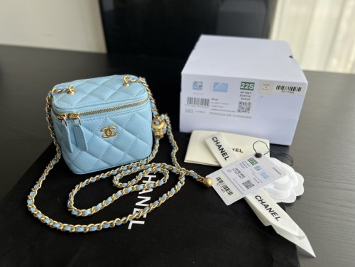 Handbag Chanel AP1447 size 8.5cmx11cmx7 cm