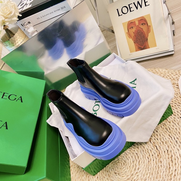 Bottega Veneta Boots 32