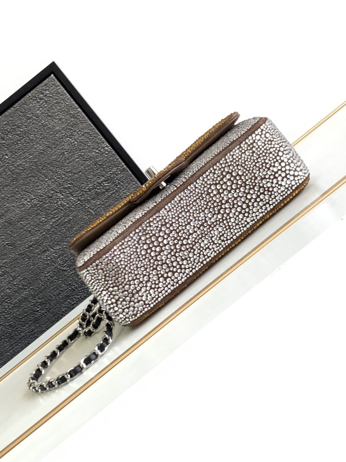 Handbag Chanel size 20 cm