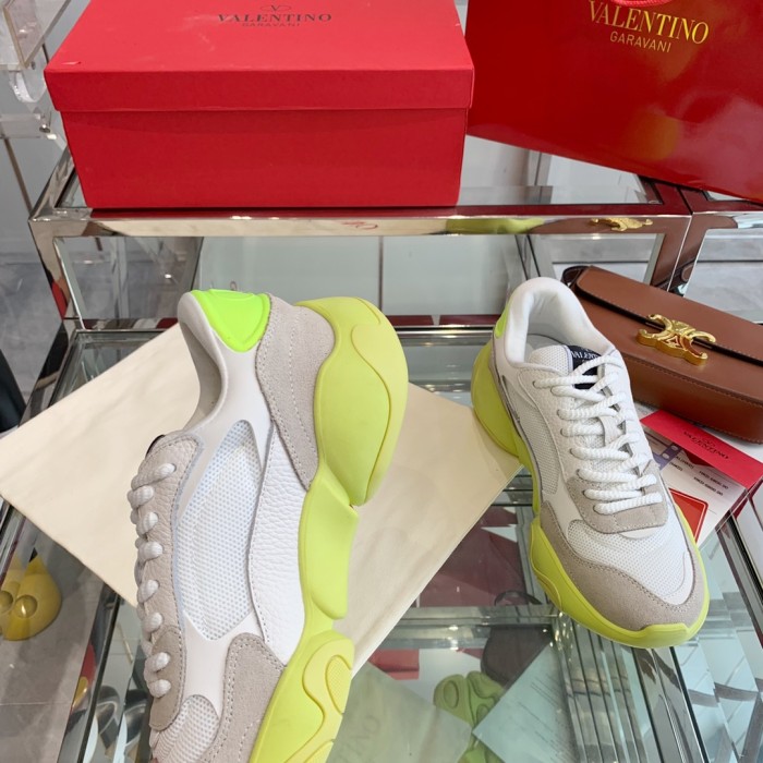 VALENTINO GARAVANI Bubbleback Sneaker 3