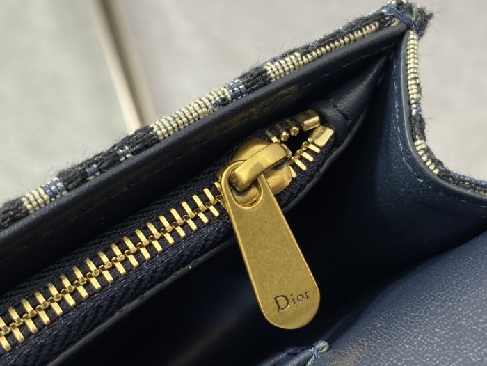 Handbag Dior size 17 cm