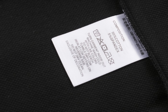 Clothes Louis Vuitton 160