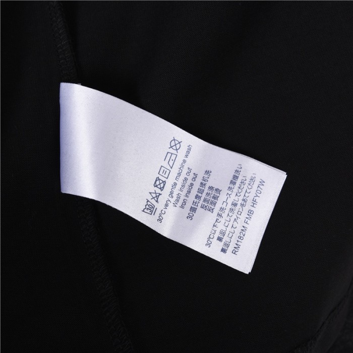 Clothes Louis Vuitton 438