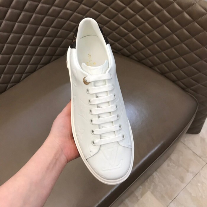Louis Vuitton Low Top sneaker 54