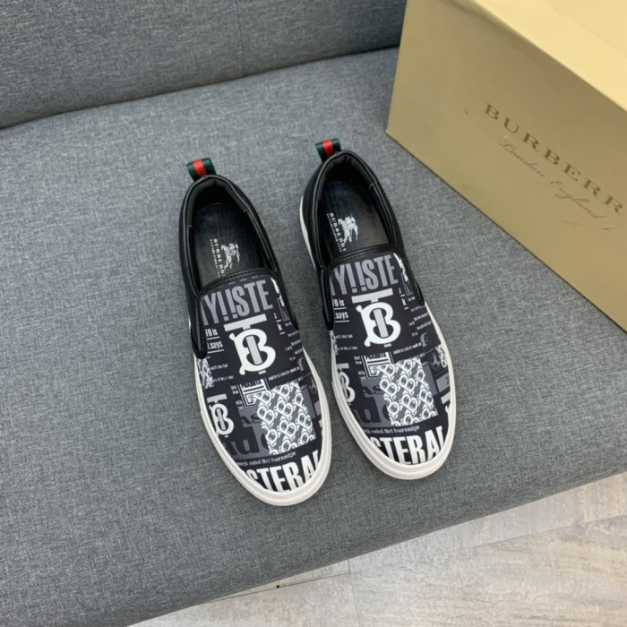Burberry Perforated Check Sneaker 46