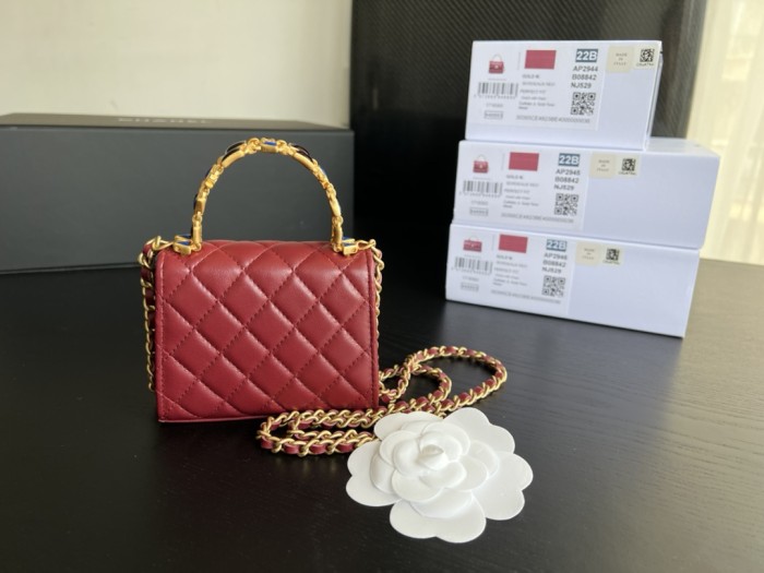 Handbag Chanel AP2946 size 8.5cmx11cmx4 cm