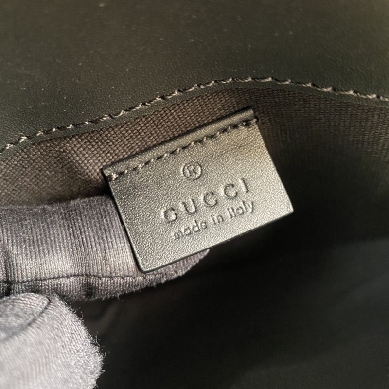 Handbag Gucci 598113 size 24*17*3.5 cm