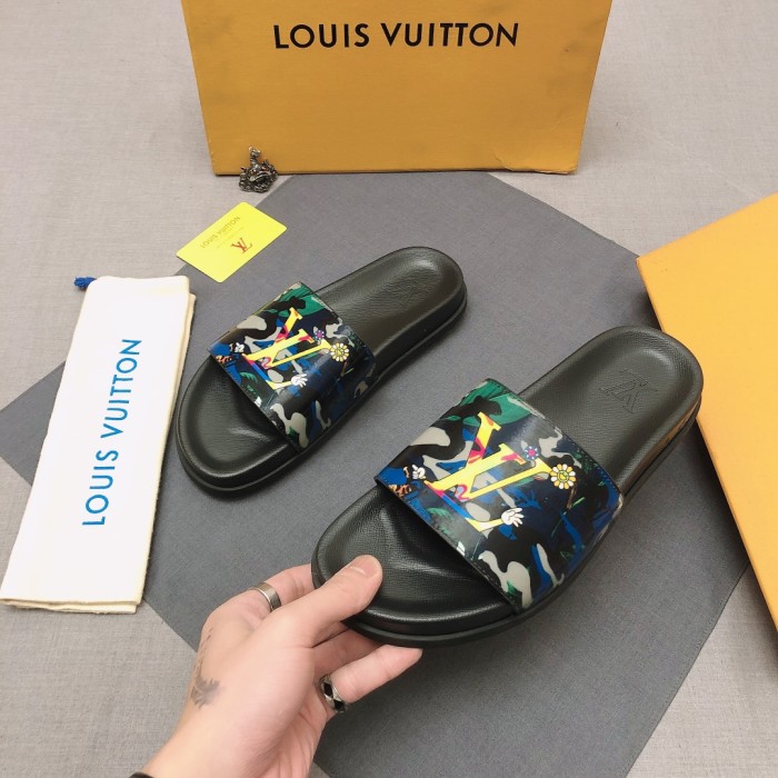 Louis Vuitton Slipper 114