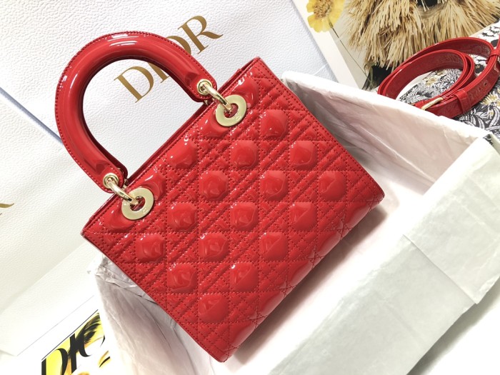 Handbag Dior M0565 size 24×20×11 cm