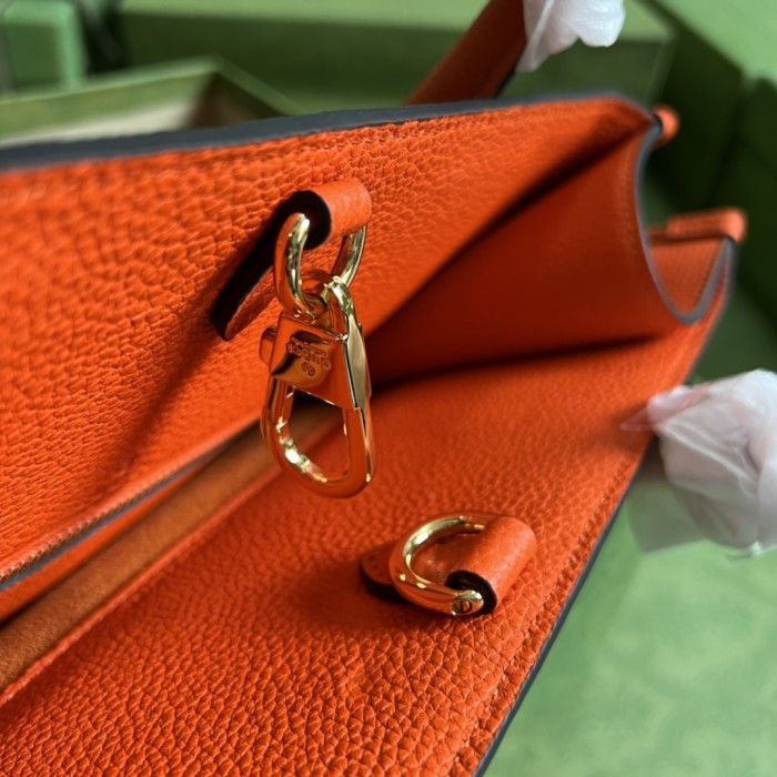 Handbag Gucci 674822 size 31.5*26.5*15 cm