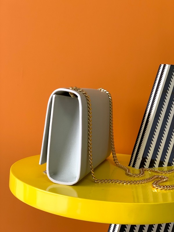 Handbags SAINT LAURENT 377829 size 24x14.5x5.5 cm