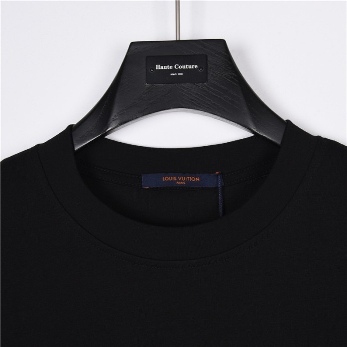 Clothes Louis Vuitton 309