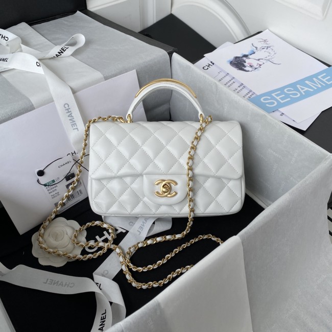 Handbag Chanel AS2431 size 20x12x6 cm