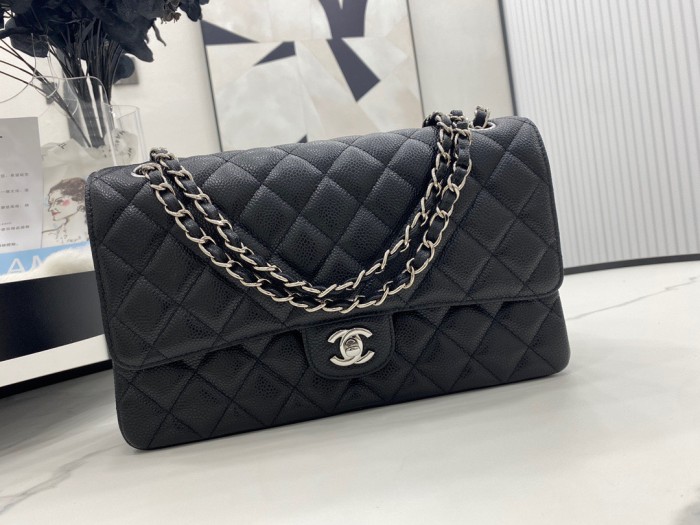 Handbag Chanel 37587 size 28 cm