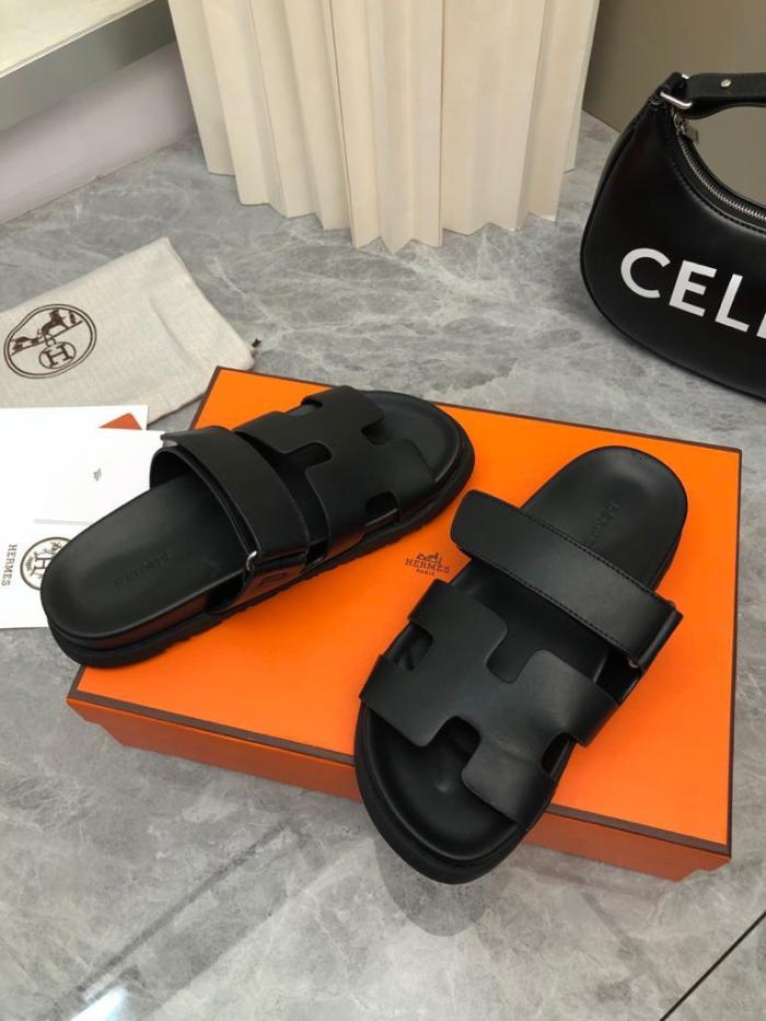 Hermes Chypre calfskin slides black