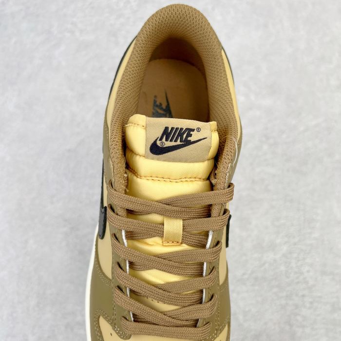 Nike Dunk Low Dark Driftwood (W)