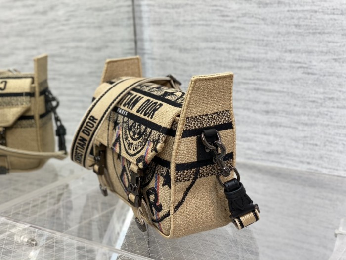 Handbag Dior size 23*15*8 cm