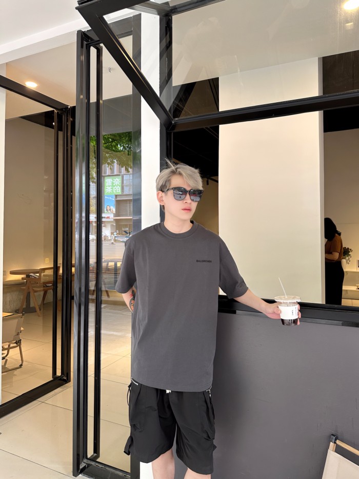 Clothes Balenciaga 220